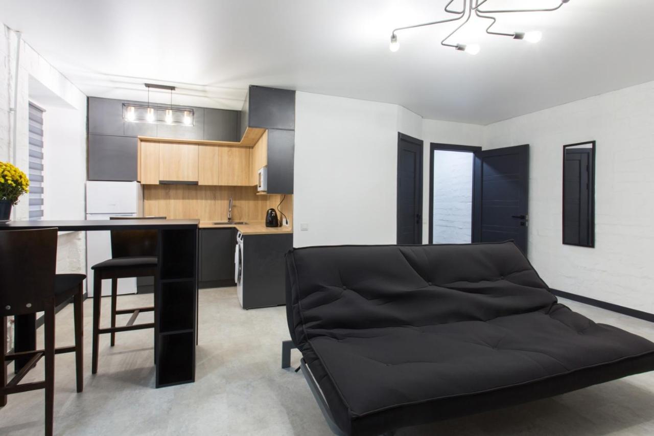 Appartement Covent - Garden - Kharkiv Extérieur photo