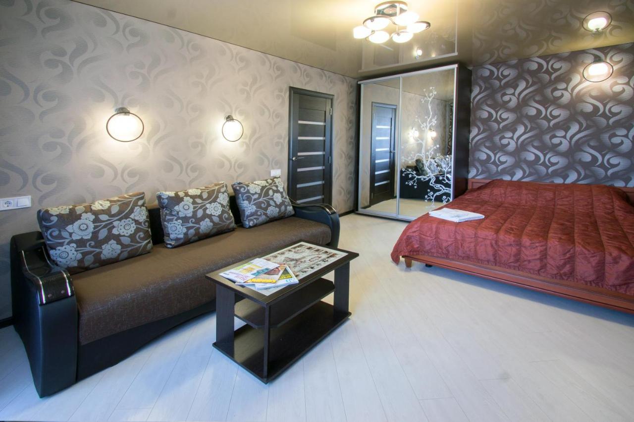 Appartement Covent - Garden - Kharkiv Extérieur photo